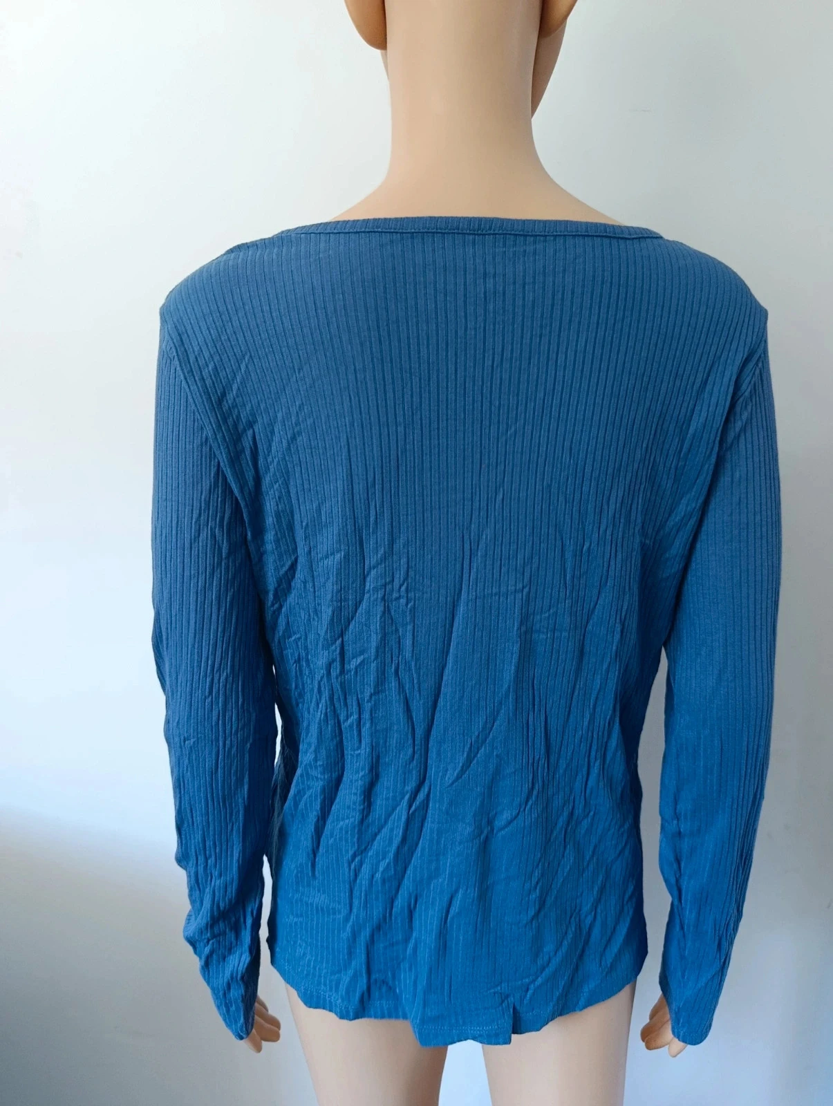 Camisa feminina Camaïeu azul canelado mangas longas gola V – Tamanho L – Nova com etiqueta – photo 8